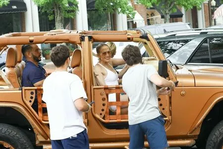 Jennifer Lopez OnlyFans Leaked Free Thumbnail Picture - #YUlOEmi4PX
