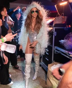 Jennifer Lopez OnlyFans Leaked Free Thumbnail Picture - #Yb1oadsms3