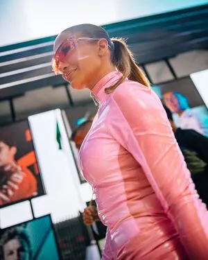 Jennifer Lopez OnlyFans Leaked Free Thumbnail Picture - #ZUgEx41SDX