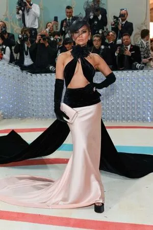 Jennifer Lopez OnlyFans Leaked Free Thumbnail Picture - #Zf4zclWggg