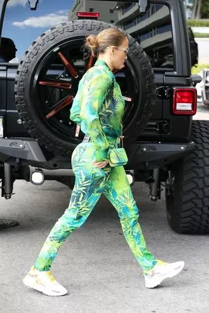 Jennifer Lopez OnlyFans Leaked Free Thumbnail Picture - #aoEAblgyIS