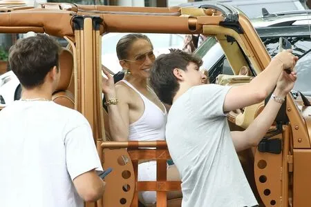 Jennifer Lopez OnlyFans Leaked Free Thumbnail Picture - #lI61OUG2sH