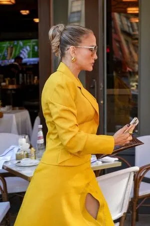 Jennifer Lopez OnlyFans Leaked Free Thumbnail Picture - #neUgd4lPV2