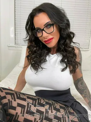 Jennnnniferthomson OnlyFans Leaked Free Thumbnail Picture - #2wvft0CJ5W