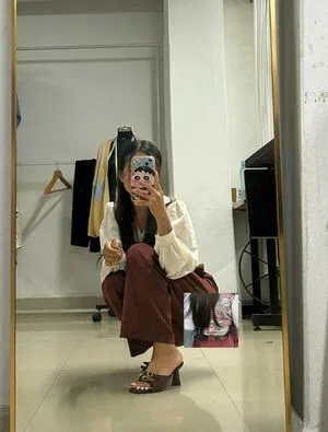 Jenny Lrmi OnlyFans Leaked Free Thumbnail Picture - #ZoJFotaExN