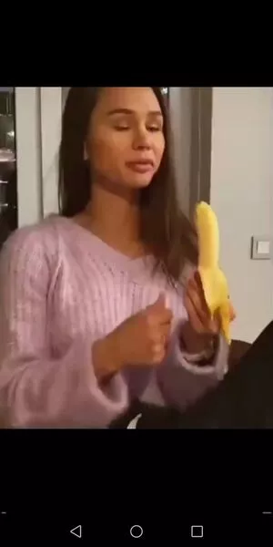 Jenny M OnlyFans Leaked Free Thumbnail Picture - #4XbdBmaxki
