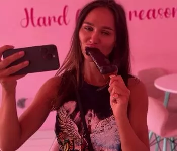 Jenny M OnlyFans Leaked Free Thumbnail Picture - #sbs1C9FvV5