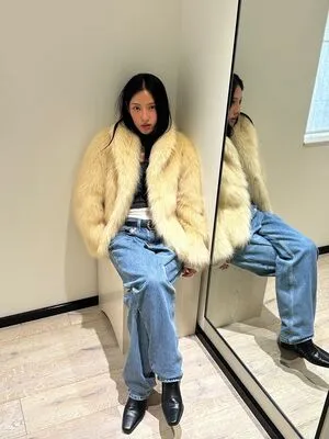 Jeon Jisu OnlyFans Leaked Free Thumbnail Picture - #2LTMtb2dTV