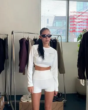 Jeon Jisu OnlyFans Leaked Free Thumbnail Picture - #75DpBkId8T