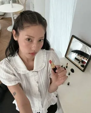 Jeon Jisu OnlyFans Leaked Free Thumbnail Picture - #AJfxh0xtWI