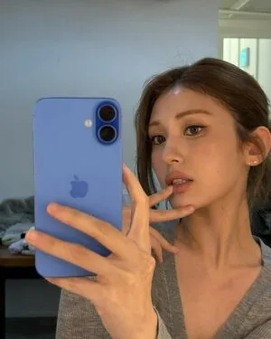 Jeon Somi Ennik Somi OnlyFans Leaked Free Thumbnail Picture - #W70IycKhV9