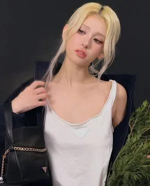 Jeon Somi OnlyFans Leaked Free Thumbnail Picture - #4rr9D3P63X