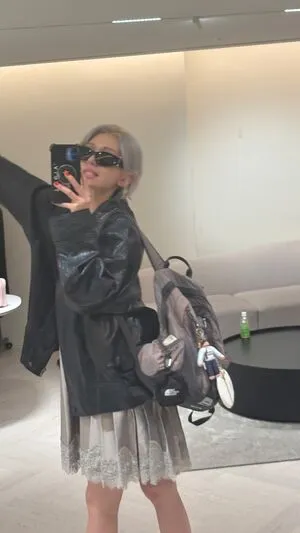 Jeon Somi OnlyFans Leaked Free Thumbnail Picture - #AwmdfHECLh