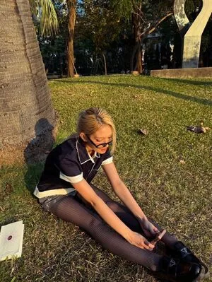 Jeon Somi OnlyFans Leaked Free Thumbnail Picture - #K2Mcl1zcAl