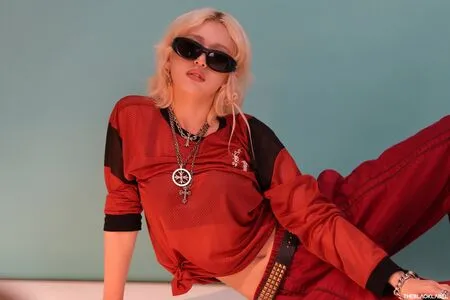 Jeon Somi OnlyFans Leaked Free Thumbnail Picture - #OcuSDpbpEA