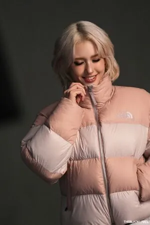 Jeon Somi OnlyFans Leaked Free Thumbnail Picture - #RDsMxxYVSA