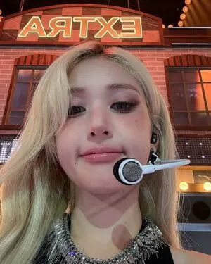 Jeon Somi OnlyFans Leaked Free Thumbnail Picture - #RmfLEA4Vqy