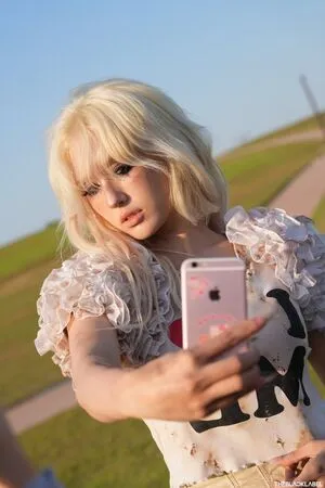 Jeon Somi OnlyFans Leaked Free Thumbnail Picture - #UExIgLw8wt