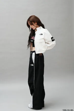 Jeon Somi OnlyFans Leaked Free Thumbnail Picture - #UpnTZCKNbV