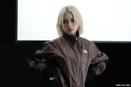 Jeon Somi OnlyFans Leaked Free Thumbnail Picture - #XLZAUfdH4b