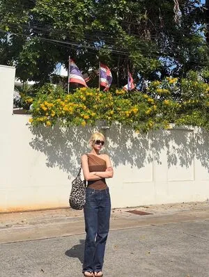 Jeon Somi OnlyFans Leaked Free Thumbnail Picture - #bpAivCK0ss