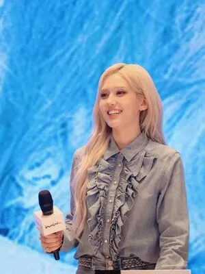 Jeon Somi OnlyFans Leaked Free Thumbnail Picture - #oefIv9K8jF