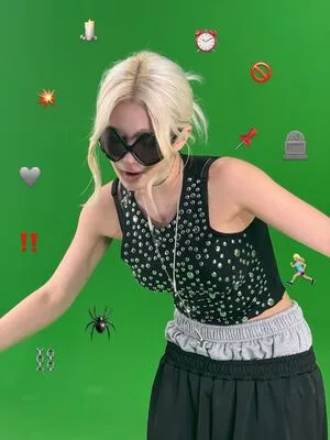 Jeon Somi OnlyFans Leaked Free Thumbnail Picture - #rST28FNP6N