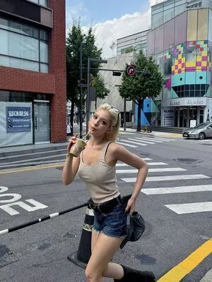 Jeon Somi OnlyFans Leaked Free Thumbnail Picture - #w92i7Kucaw