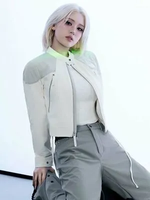 Jeon Somi OnlyFans Leaked Free Thumbnail Picture - #yRQAoQHEUM