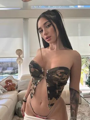 Jesica Burton OnlyFans Leaked Free Thumbnail Picture - #8BbSMU8mKr