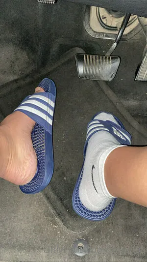 Jespatas OnlyFans Leaked Free Thumbnail Picture - #TG9nRUsple