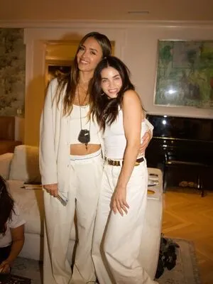 Jessica Alba OnlyFans Leaked Free Thumbnail Picture - #EgGQo4Qfd1