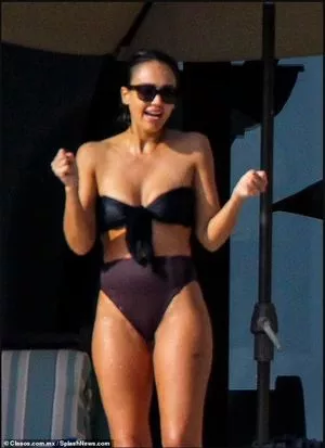 Jessica Alba OnlyFans Leaked Free Thumbnail Picture - #0pYwJrsBH1