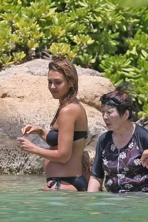 Jessica Alba OnlyFans Leaked Free Thumbnail Picture - #X12cAj86aD