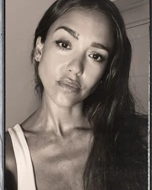 Jessica Alba OnlyFans Leaked Free Thumbnail Picture - #ds3U9kBENU