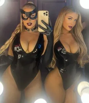 Jessica Gale And Evegale OnlyFans Leaked Free Thumbnail Picture - #cpc9lsuZbn