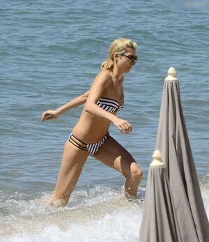 Jessica Hart OnlyFans Leaked Free Thumbnail Picture - #7unKBvm7i1