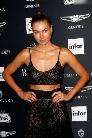 Jessica Hart OnlyFans Leaked Free Thumbnail Picture - #PoVCXSacis