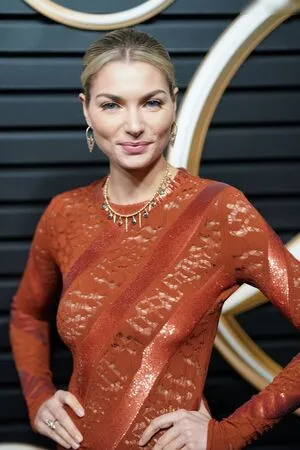 Jessica Hart OnlyFans Leaked Free Thumbnail Picture - #Zhoa7cSlM5