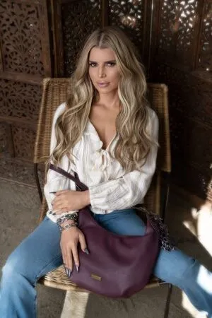 Jessica Simpson OnlyFans Leaked Free Thumbnail Picture - #Tq8MVOMWWa