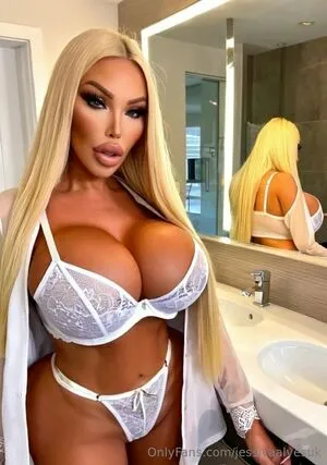 Jessicaalvesuk OnlyFans Leaked Free Thumbnail Picture - #AODXfcBUys