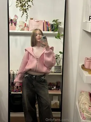 Jessie Angell OnlyFans Leaked Free Thumbnail Picture - #poroLOfT3S