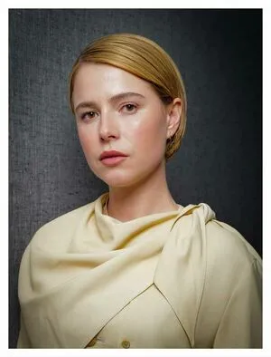 Jessie Buckley OnlyFans Leaked Free Thumbnail Picture - #fFo0Pphgk2