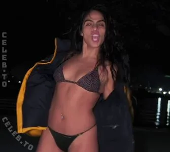 Jessie Reyez OnlyFans Leaked Free Thumbnail Picture - #FdmFi3I5z8