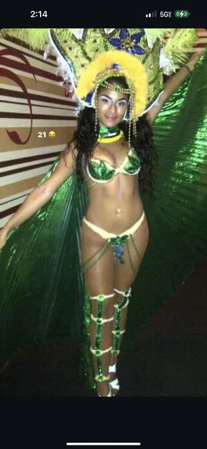 Jessie Reyez OnlyFans Leaked Free Thumbnail Picture - #S36W5YvCVp