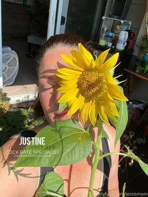 Jessismom OnlyFans Leaked Free Thumbnail Picture - #bpDBA652OC