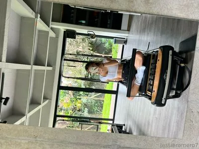 jesslove7 OnlyFans Leaked Free Thumbnail Picture - #4PKePP3y52