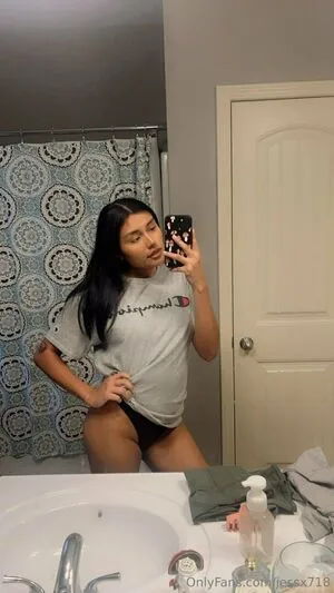 Jessx718 OnlyFans Leaked Free Thumbnail Picture - #booJfx8ixo
