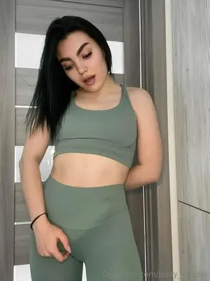 Jessy Middle OnlyFans Leaked Free Thumbnail Picture - #fnLMoC745W