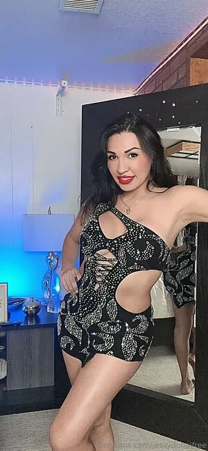 Jessydubaifree OnlyFans Leaked Free Thumbnail Picture - #EIumN101Xm